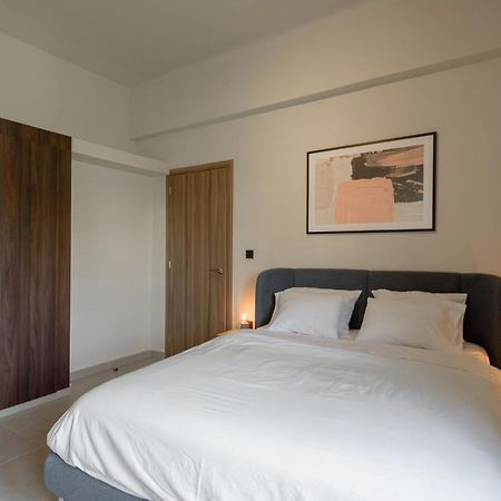 Galio Suites Airport By Airstay Spáta Екстериор снимка